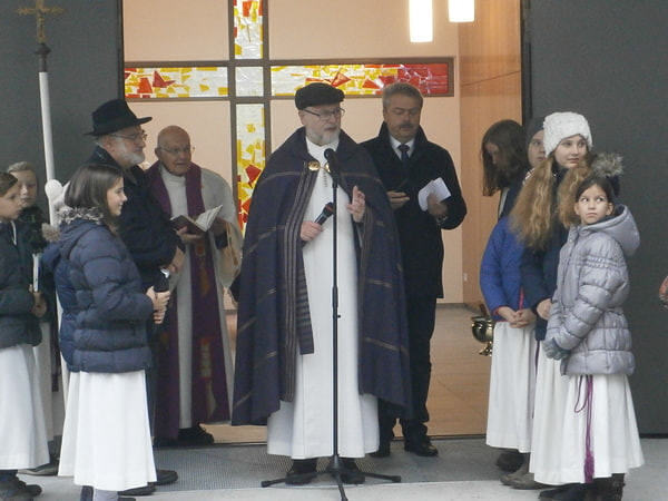 Segnung Verabschiedungskapelle-Pfr. Fehrerhofer 