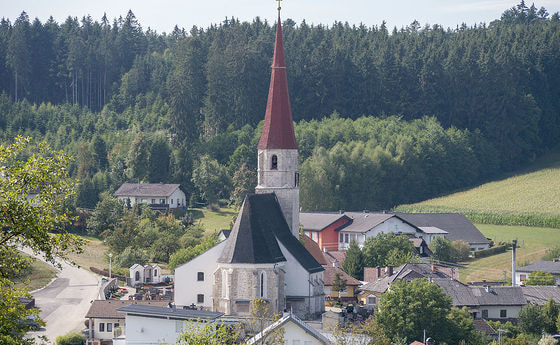 Pfarrkiche Roßbach