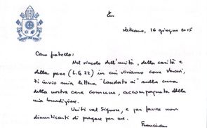 Handschriftliche Notiz von Papst Franziskus an die Bischöfe