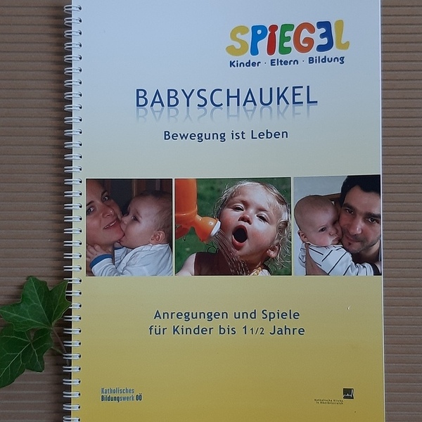 Babyschaukel / SPIEGEL Arbeitsmaterial